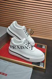 Picture of Prada Shoes Men _SKUfw133394212fw